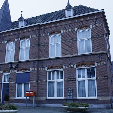 Hotel & Appartementen Royal Sas van Gent Экстерьер фото