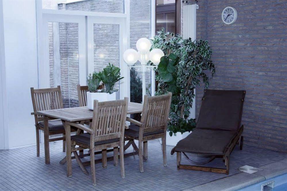 Hotel & Appartementen Royal Sas van Gent Экстерьер фото