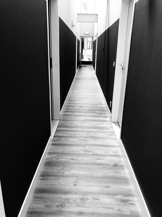 Hotel & Appartementen Royal Sas van Gent Экстерьер фото